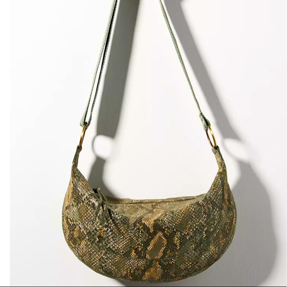 NWT green snake print leather Shoulder bag